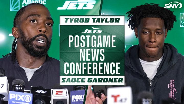Jets' postgame conference podium.