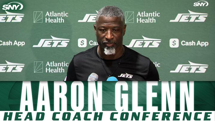 Aaron Glenn at Jets head coach conference