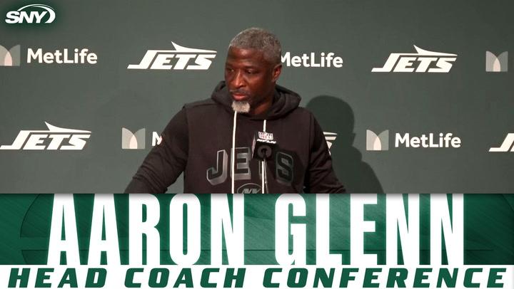 Man speaks at Jets conference.