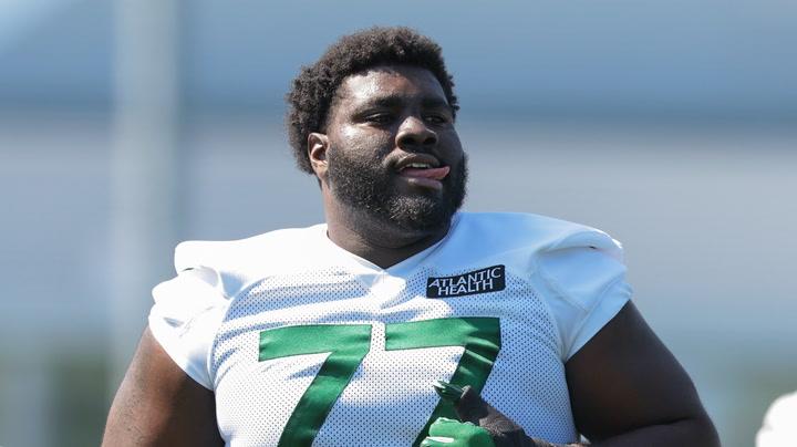 NFL Insider reacts to arrival of Mekhi Becton at Jets mini camp | Jets Mini Camp