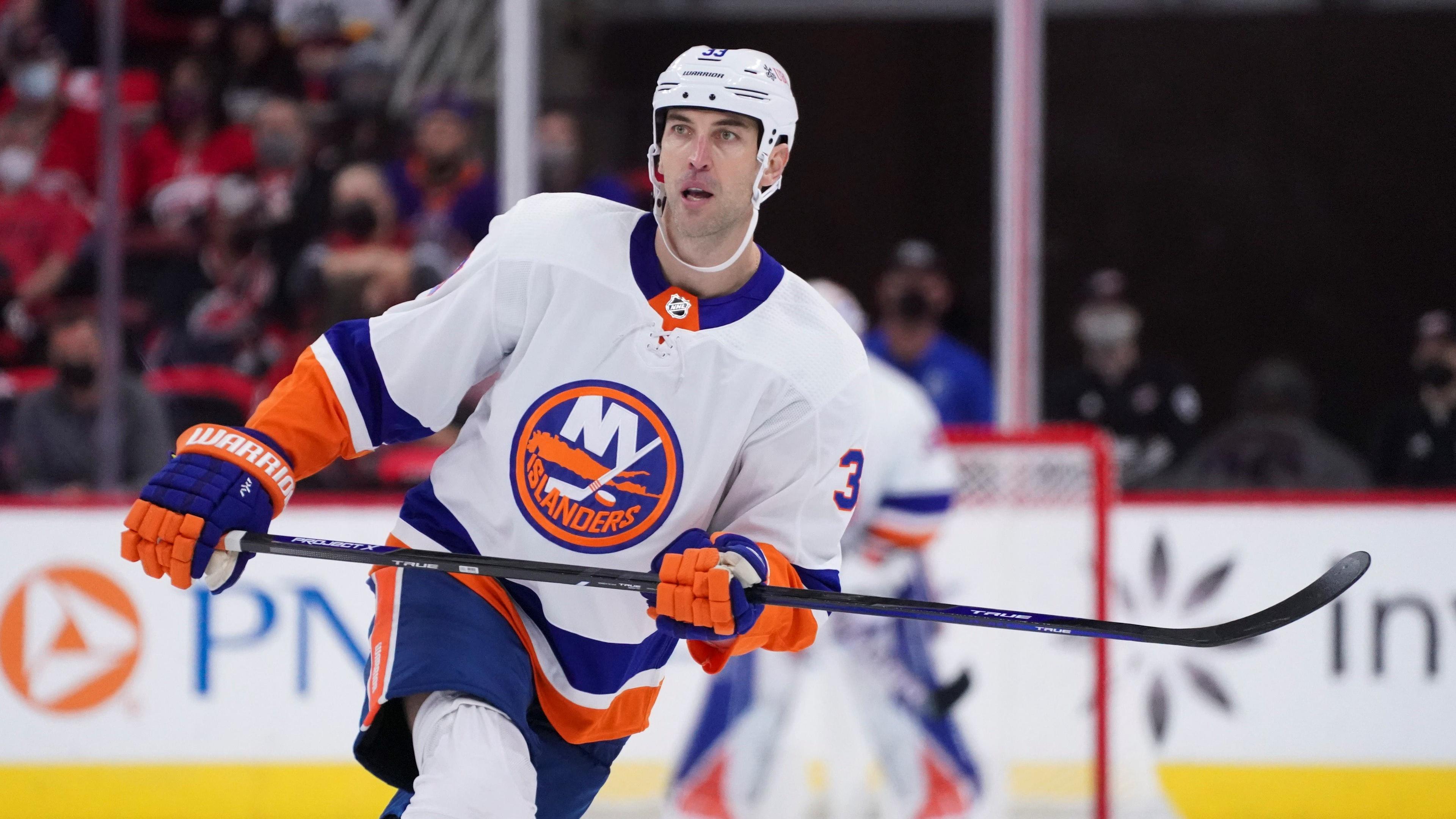 New York Islanders defenseman Zdeno Chara (33) skates against the Carolina Hurricanes at PNC Arena. / James Guillory - USA TODAY Sports