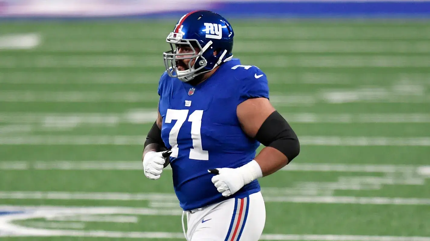 New York Giants guard Will Hernandez (71) runs onto the field to play a snap against the Philadelphia Eagles in the second half. The Giants defeat the Eagles, 27-17, at MetLife Stadium on Sunday, Nov. 15, 2020. Nyg Vs Phi / © Danielle Parhizkaran/NorthJersey.com via Imagn Content Services, LLC