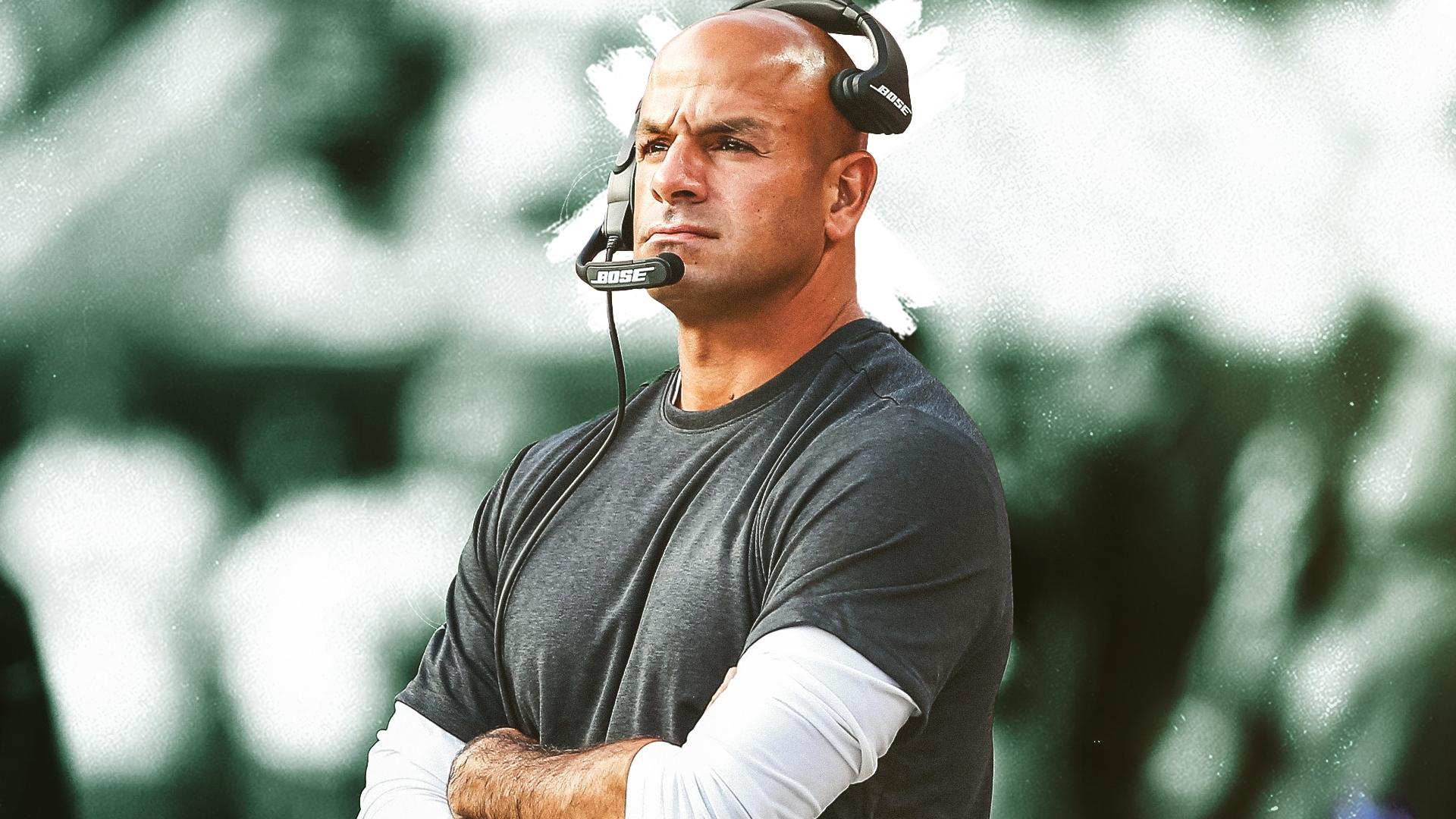 Jets head coach Robert Saleh