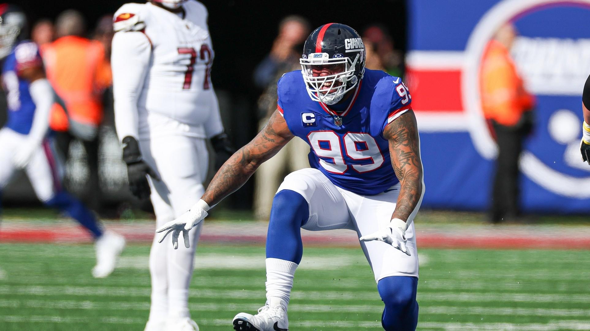 New York Giants defensive end Leonard Williams (99) celebrates a defensive stop during the first half against the Washington Commanders at MetLife Stadium.