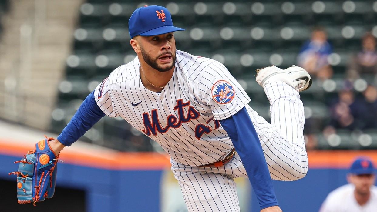 New York Mets starting pitcher Joey Lucchesi (47) delivers a pitch during the third inning against the Miami Marlins at Citi Field.