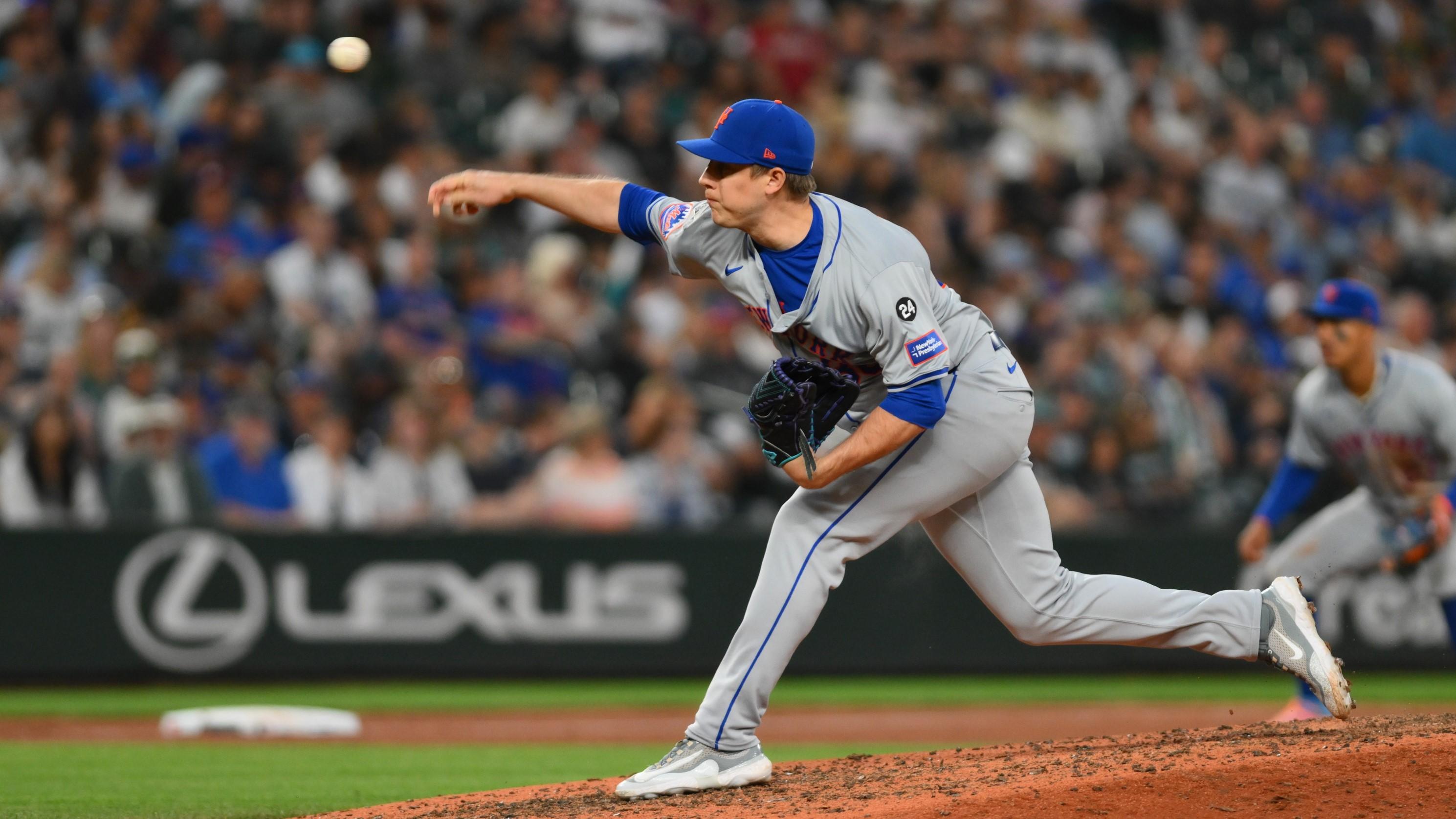 Aug 10, 2024; Seattle, Washington, USA; New York Mets relief pitcher Phil Maton (88) pitches to the Seattle Mariners during the seventh inning at T-Mobile Park