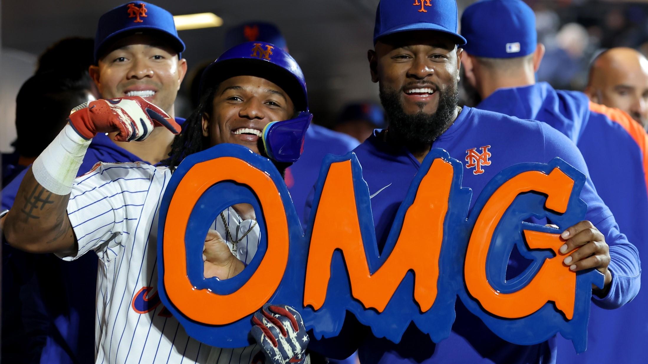 Sep 17, 2024; New York City, New York, USA; New York Mets shortstop Luisangel Acuna (2) celebrates his solo home run against the Washington Nationals with starting pitcher Jose Quintana (62) and starting pitcher Luis Severino (40) during the eighth inning at Citi Field