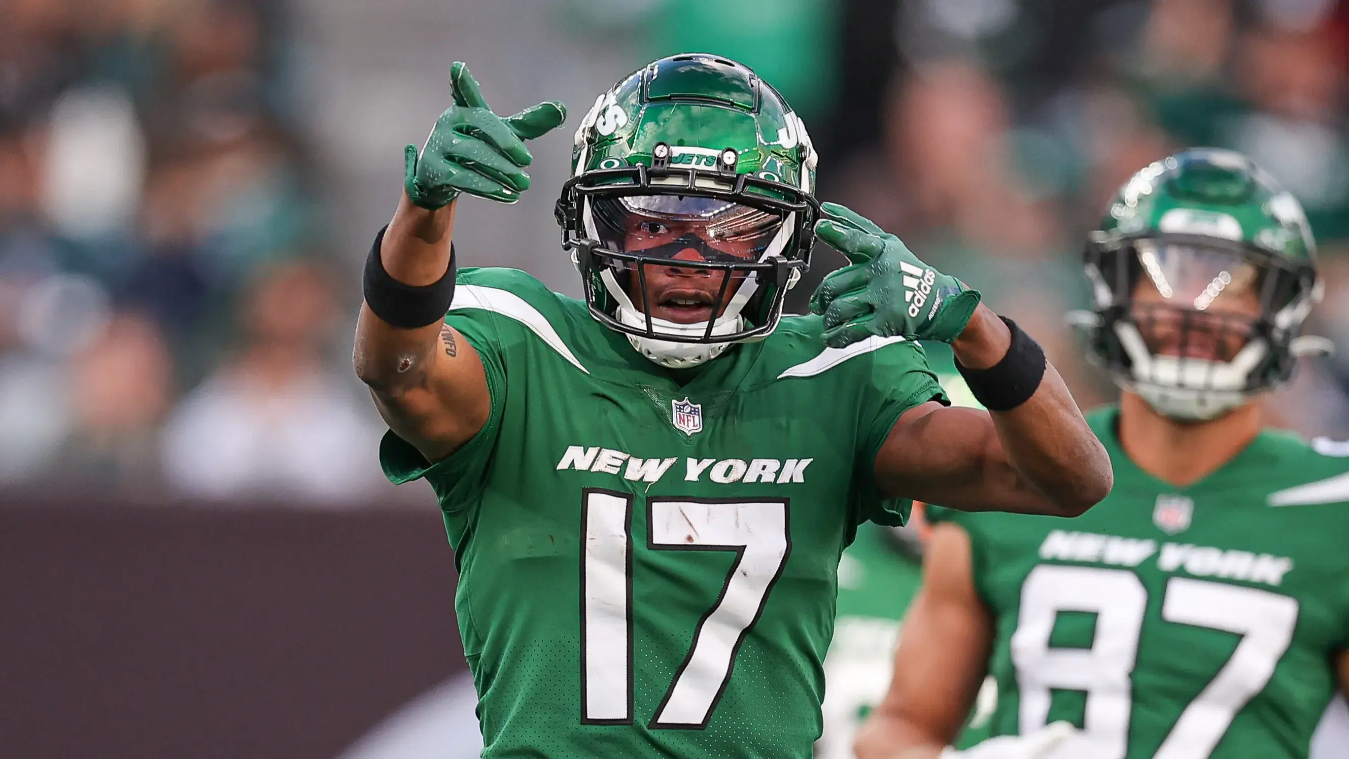 Oct 15, 2023; East Rutherford, New Jersey, USA; New York Jets wide receiver Garrett Wilson (17) reacts after a first down during the first half against the Philadelphia Eagles at MetLife Stadium. Mandatory Credit: Vincent Carchietta-USA TODAY Sports / © Vincent Carchietta-USA TODAY Sports