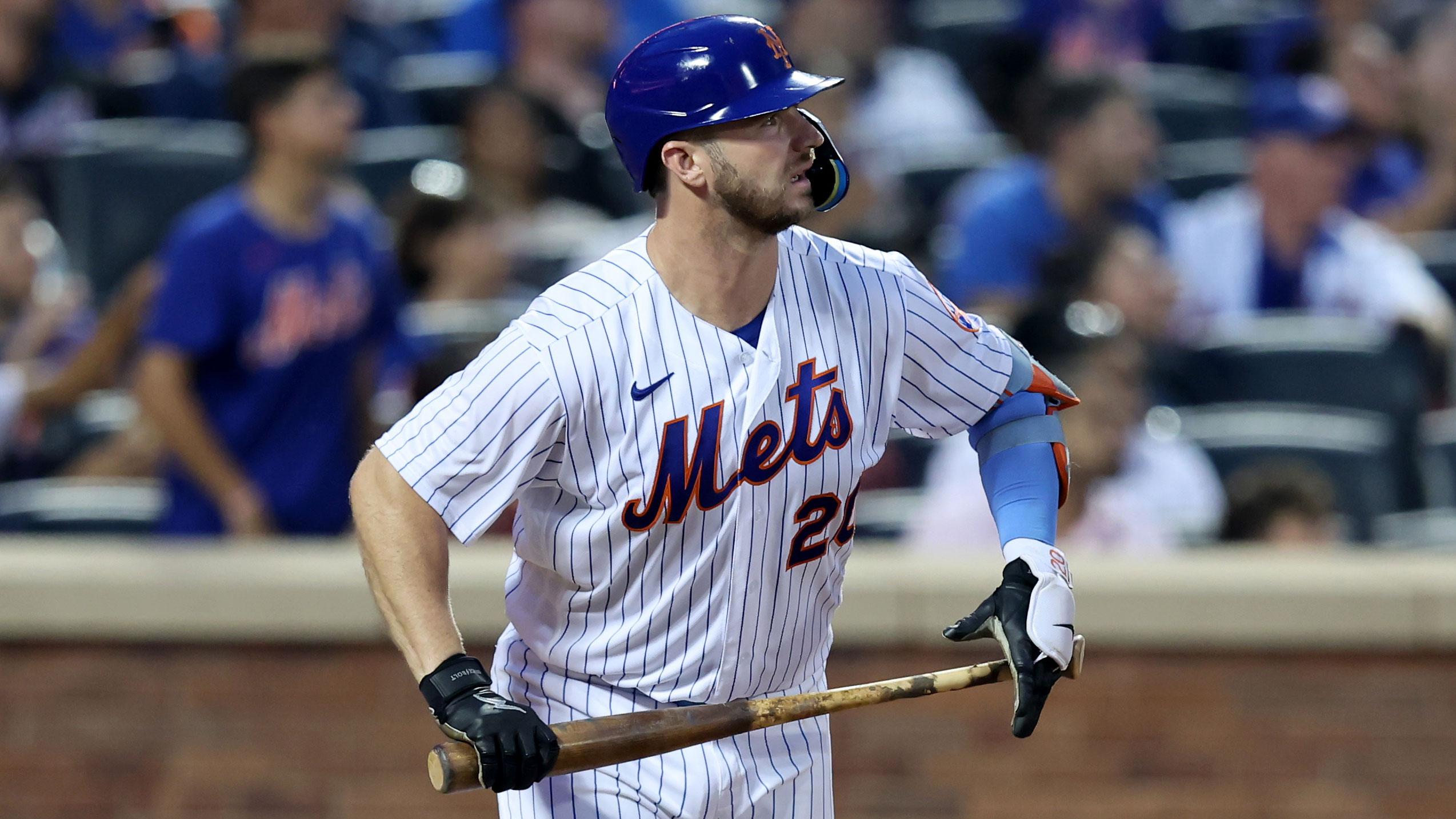 Aug 4, 2022; New York City, New York, USA; New York Mets first baseman Pete Alonso (20) watches his two run home run against the Atlanta Braves during the third inning at Citi Field.