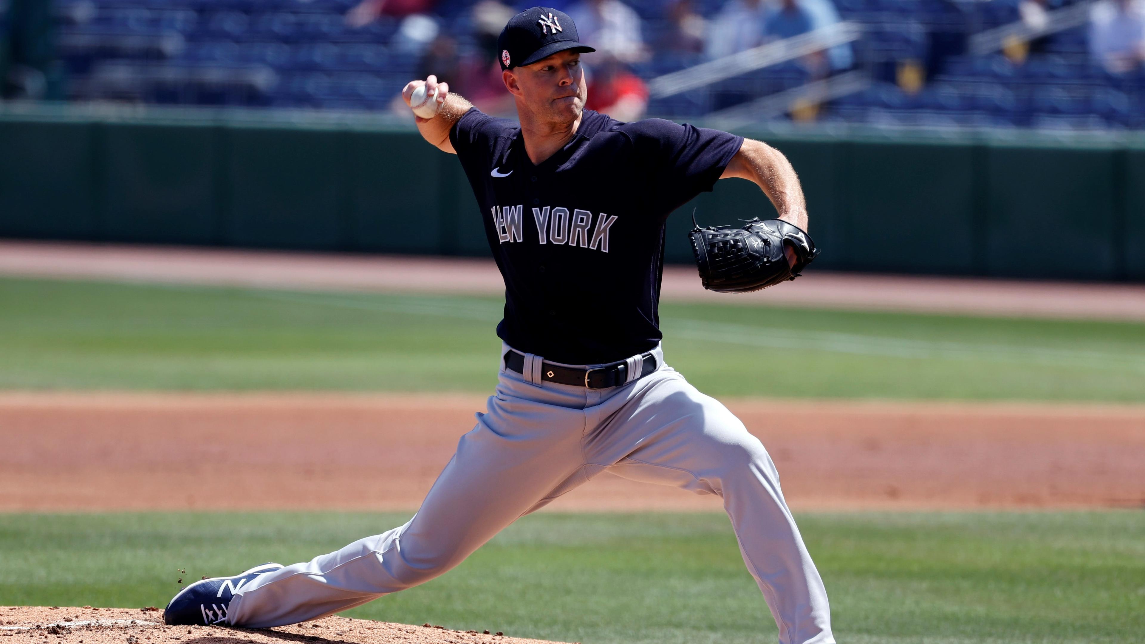 Mar 28, 2021; Clearwater, Florida, USA; New York Yankees starting pitcher Corey Kluber (28) throws a pitch during the first inning against the Philadelphia Phillies at BayCare Ballpark.Mar 28, 2021; Clearwater, Florida, USA; New York Yankees starting pitcher Corey Kluber (28) throws a pitch during the first inning against the Philadelphia Phillies at BayCare Ballpark.