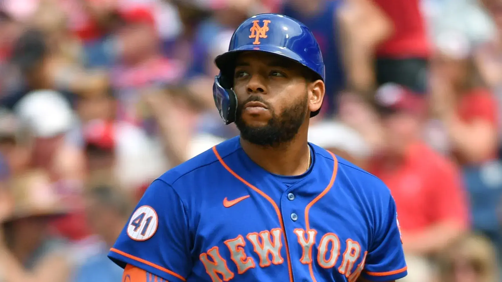 Aug 8, 2021; Philadelphia, Pennsylvania, USA; New York Mets first baseman Dominic Smith (2) against the Philadelphia Phillies at Citizens Bank Park. Mandatory Credit: Eric Hartline-USA TODAY Sports / Eric Hartline-USA TODAY Sports