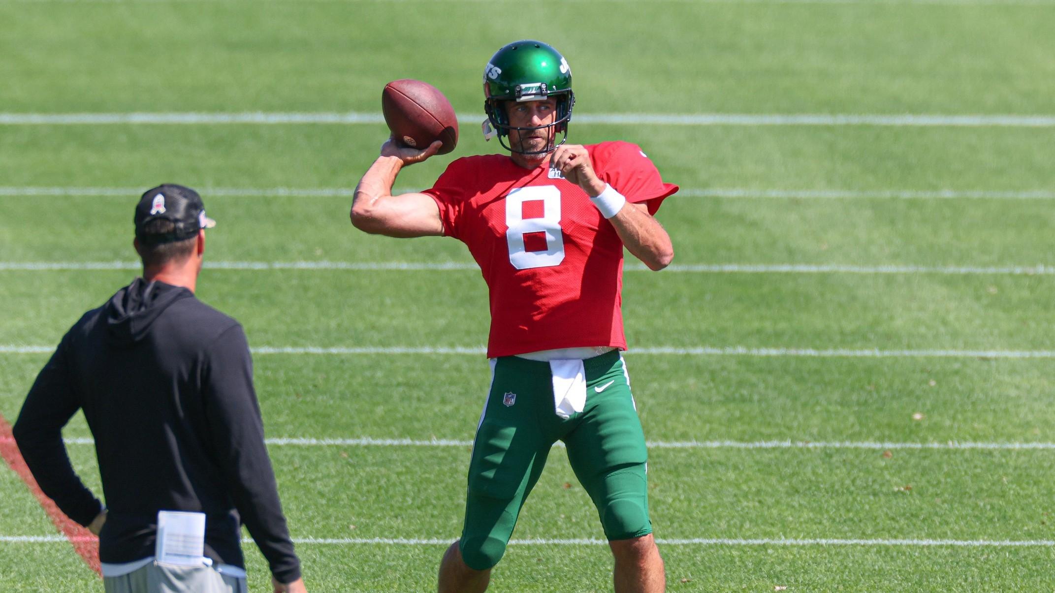 New York Jets quarterback Aaron Rodgers (8) participates in drills during the New York Jets Training Camp.