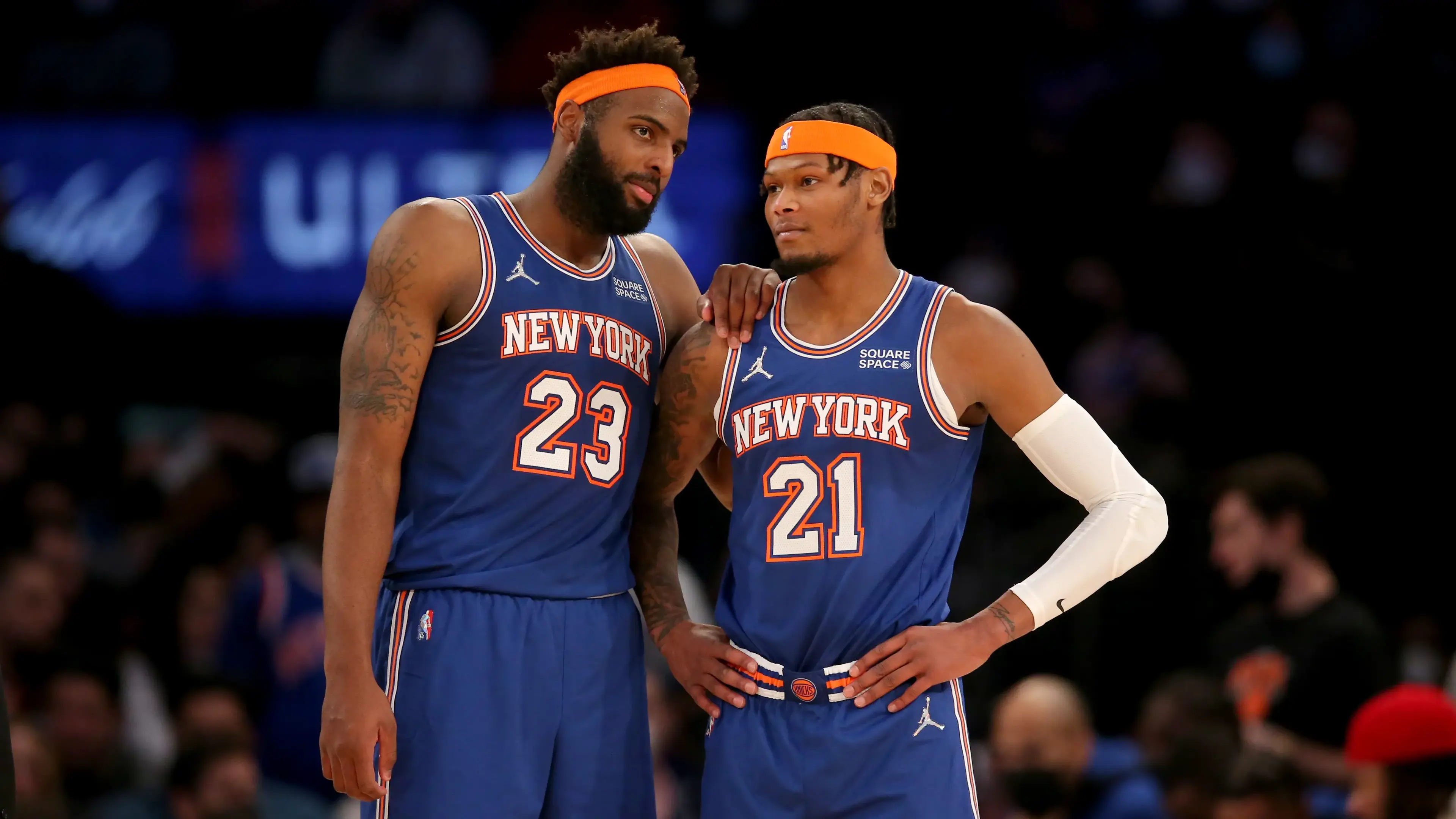 Jan 23, 2022; New York, New York, USA; New York Knicks center Mitchell Robinson (23) talks to forward Cam Reddish (21) during the second quarter against the Los Angeles Clippers at Madison Square Garden. / Brad Penner-USA TODAY Sports