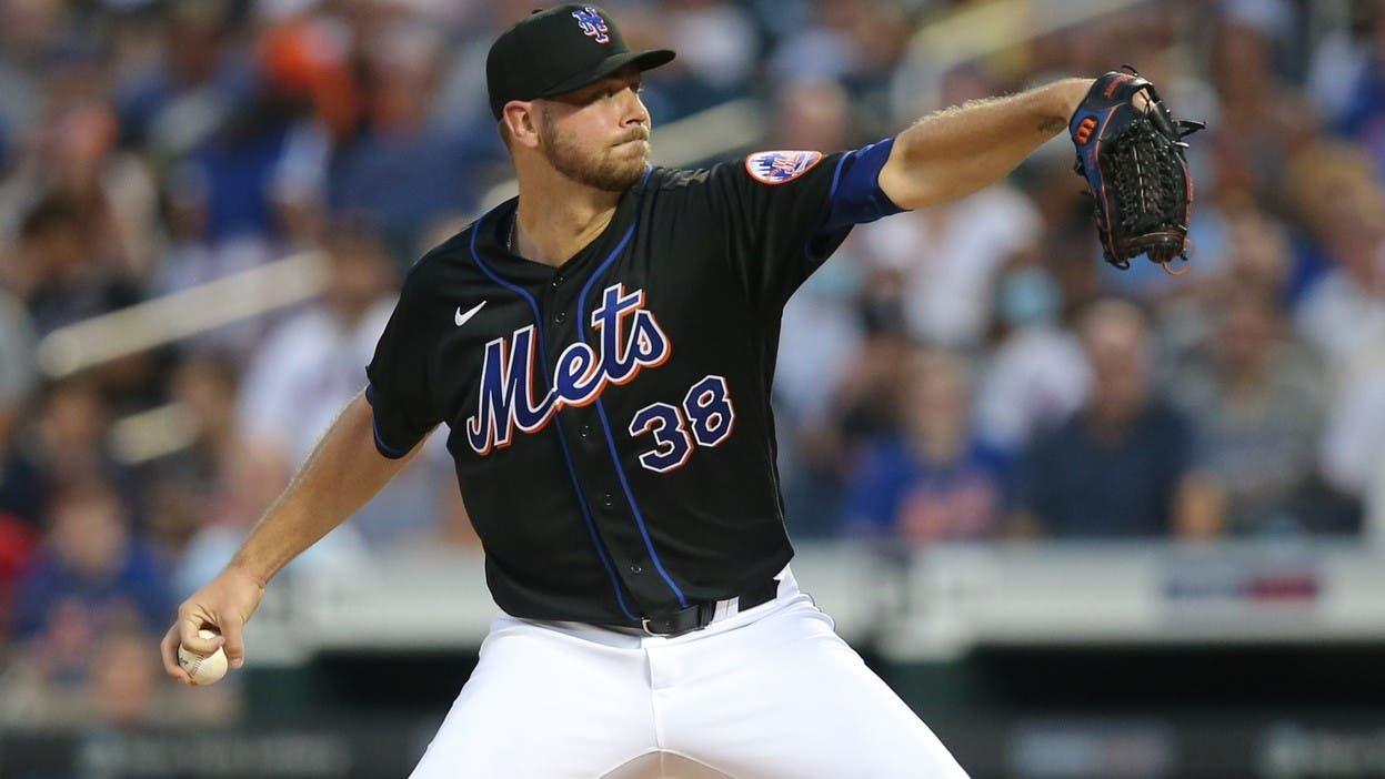 Aug 13, 2021; New York City, NY, USA; New York Mets starting pitcher Tylor Megill (38) pitches against the Los Angeles Dodgers during the second inning at Citi Field. / Brad Penner-USA TODAY Sports