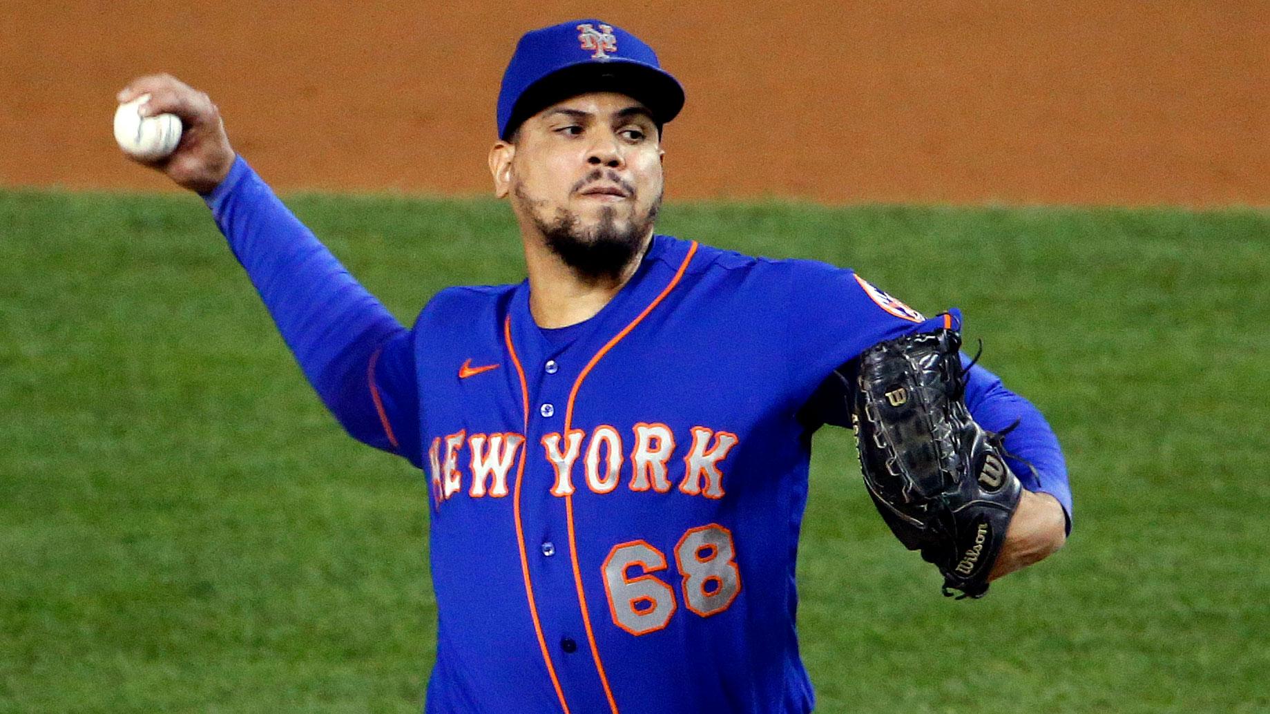 Sep 26, 2020; Washington, District of Columbia, USA; New York Mets relief pitcher Dellin Betances (68) throws the ball during the fifth inning against the Washington Nationals at Nationals Park.