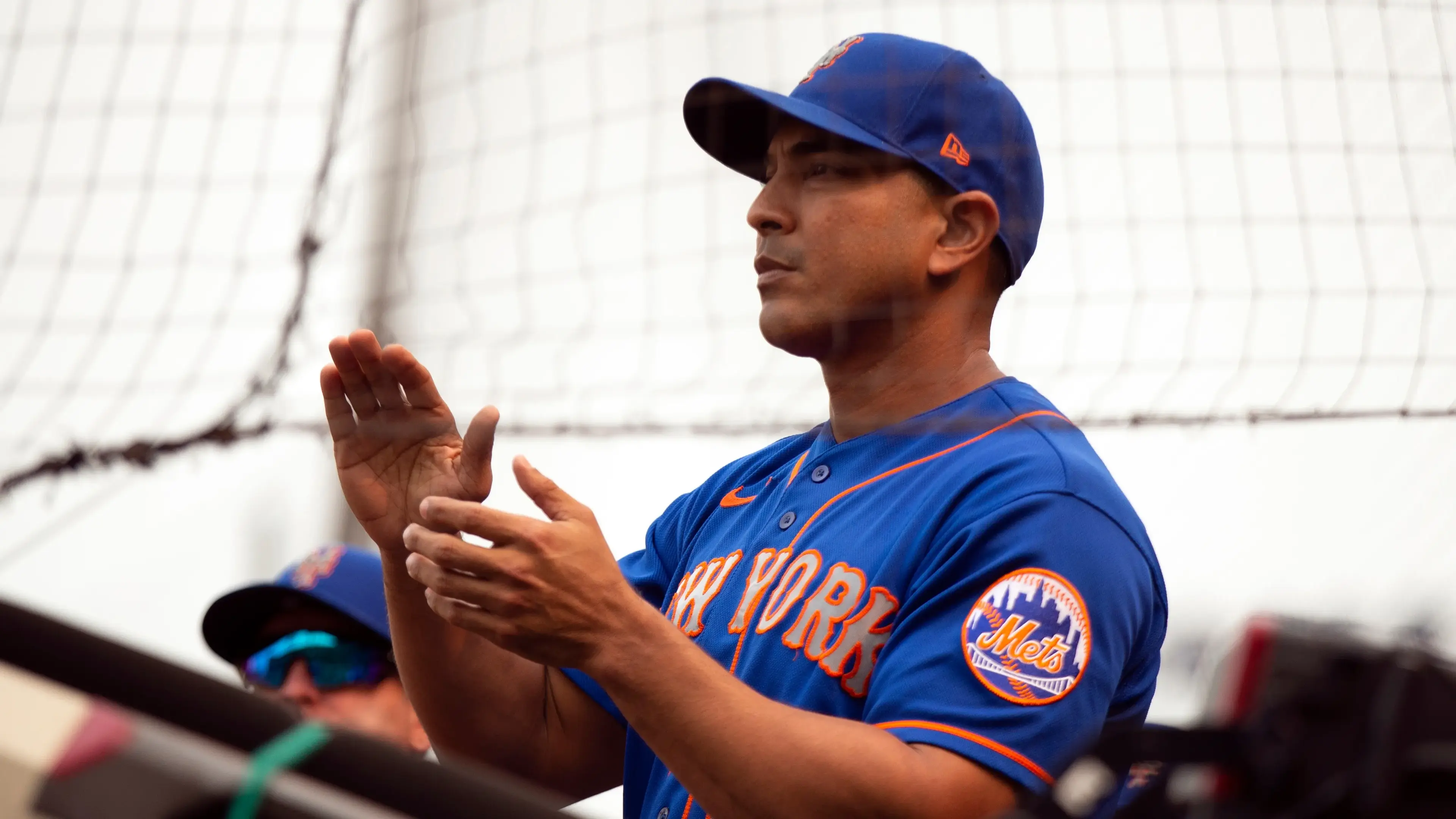 Aug 18, 2021; San Francisco, California, USA; New York Mets manager Luis Rojas (19) celebrates his team during the 11th inning against the San Francisco Giants at Oracle Park. / D. Ross Cameron-USA TODAY Sports