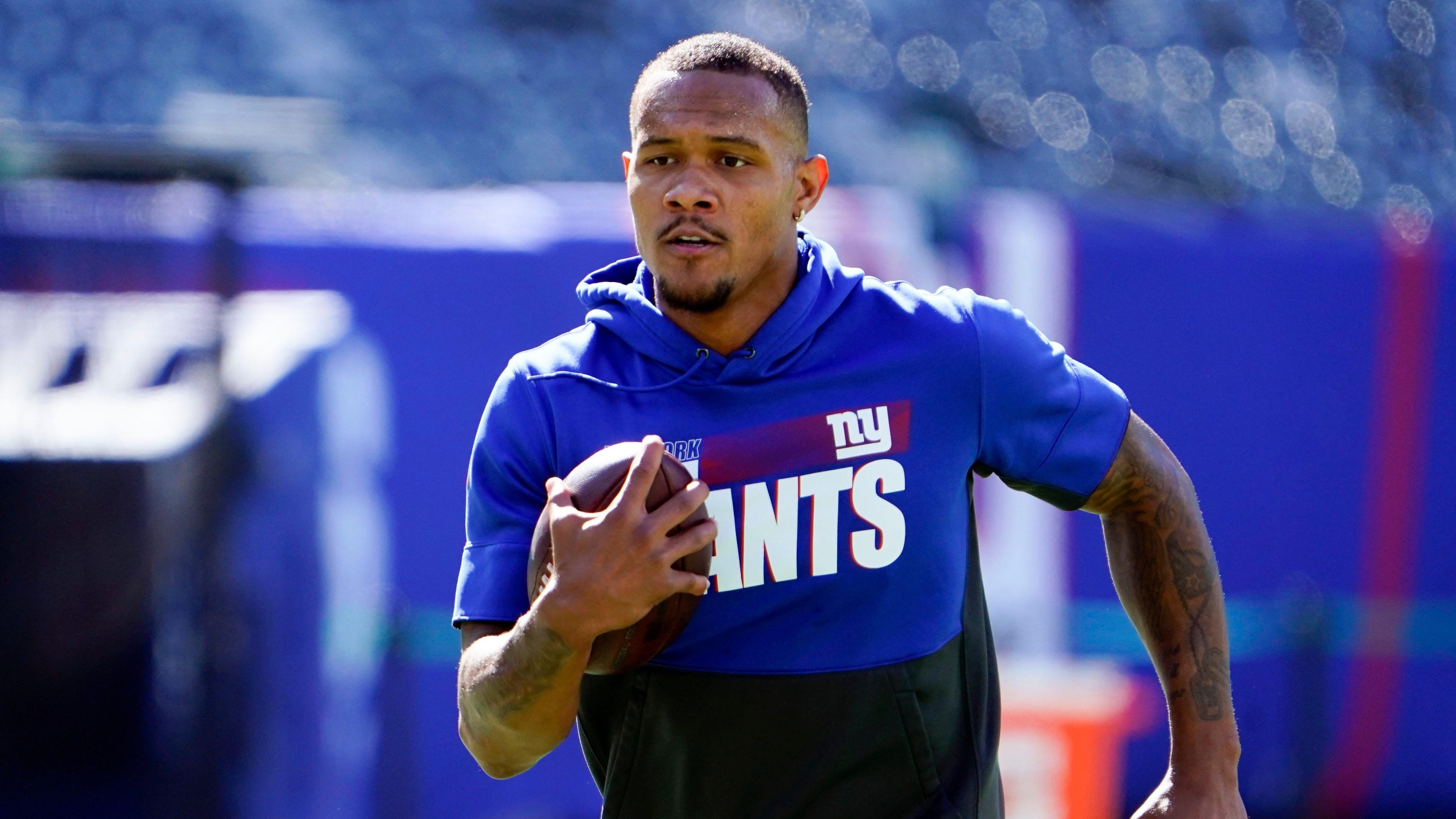 New York Giants wide receiver Kenny Golladay warms up on the field before the game at MetLife Stadium on Sunday, Sept. 26, 2021, in East Rutherford. Nyg Vs Atl