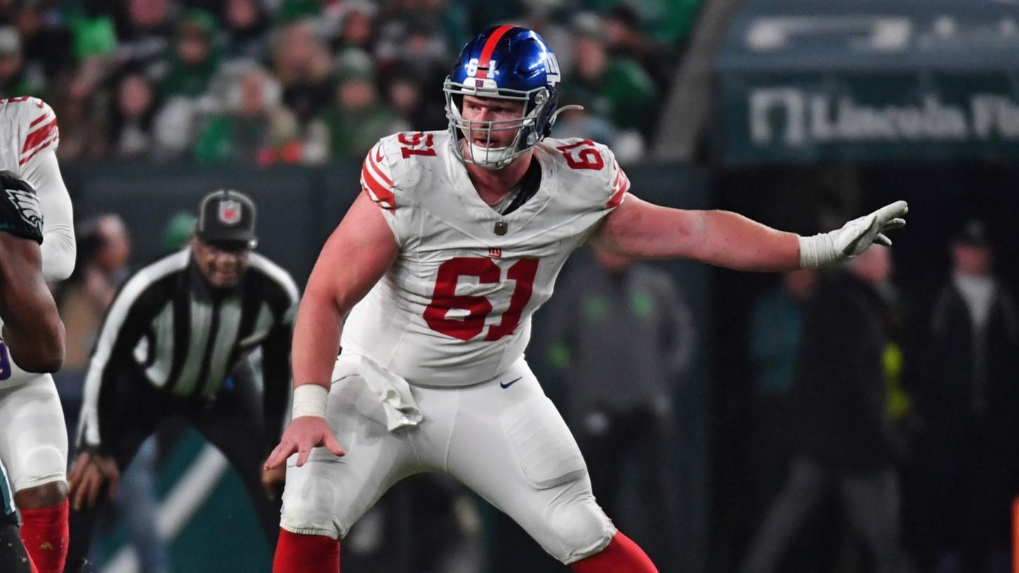 Dec 25, 2023; Philadelphia, Pennsylvania, USA; New York Giants center John Michael Schmitz Jr. (61) against the Philadelphia Eagles at Lincoln Financial Field. 