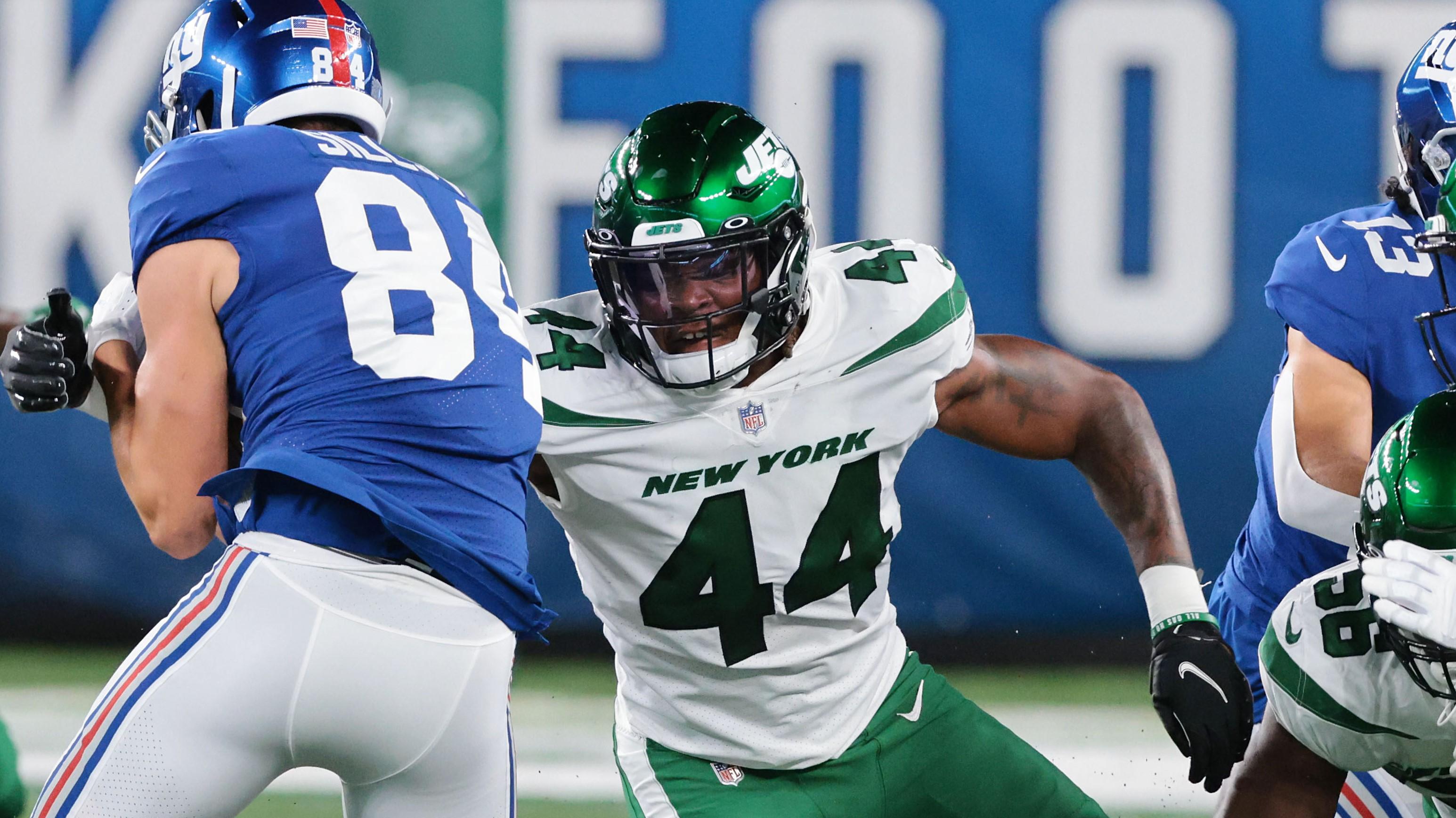 Aug 14, 2021; East Rutherford, New Jersey, USA; New York Giants wide receiver David Sills (84) is tackled by New York Jets linebacker Jamien Sherwood (44) during the first half at MetLife Stadium. Mandatory Credit: Vincent Carchietta-USA TODAY Sports