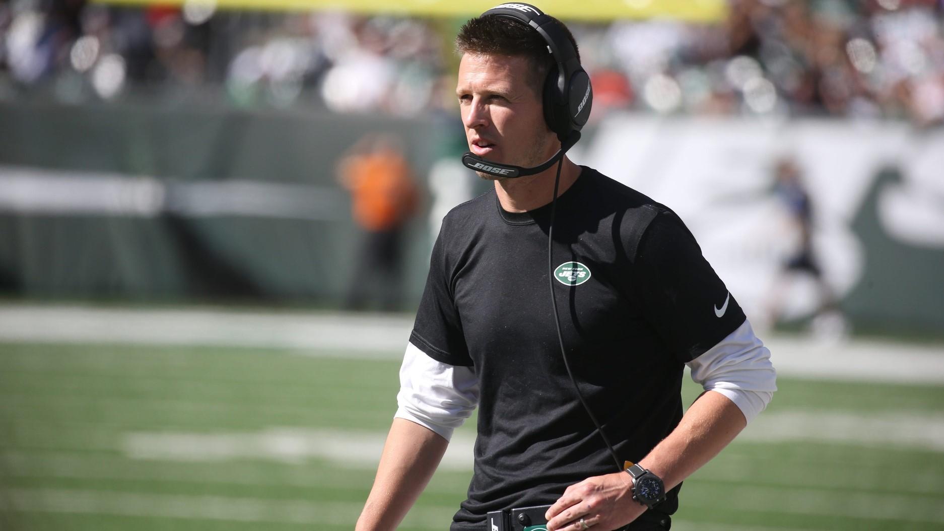 Offensive coordinator Mike LaFleur on the sidelines in the second half as the New England Patriots defeated the NY Jets 25-6 at MetLife Stadium in East Rutherford, NJ on September 19, 2021. The New England Patriots Came To Play The Ny Jets At Metlife Stadium In East Rutherford Nj On September 19 2021