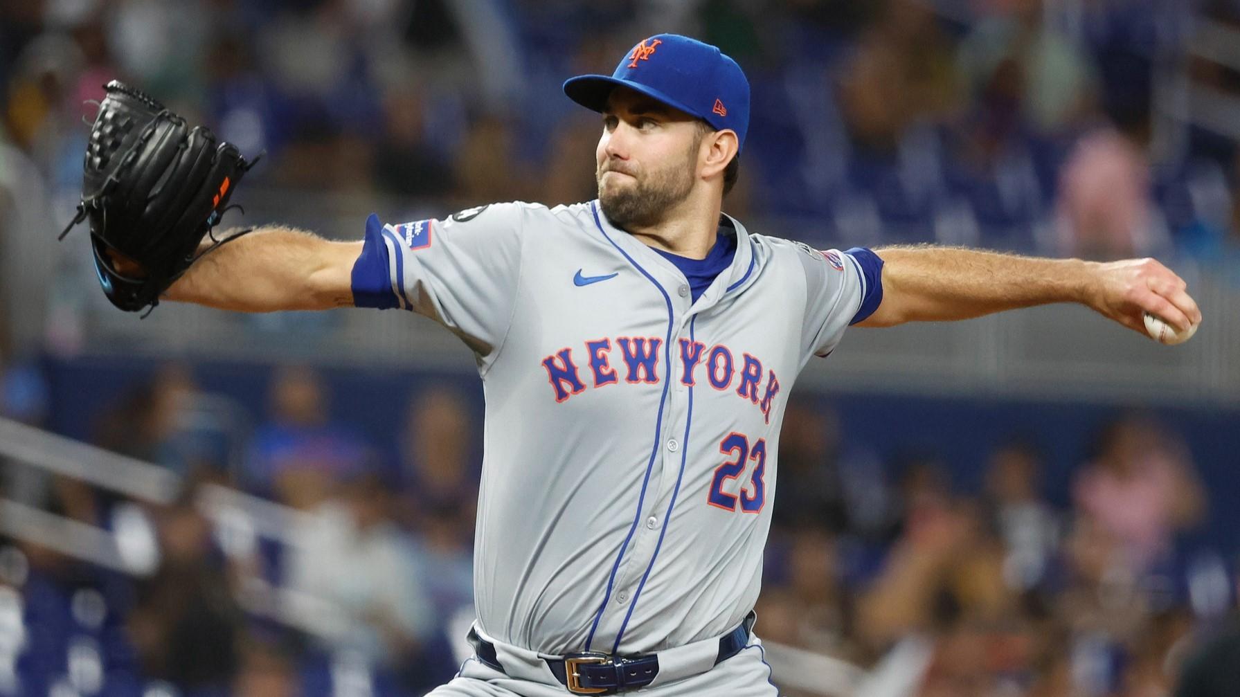 Jul 22, 2024; Miami, Florida, USA; New York Mets starting pitcher David Peterson (23) pitches against the Miami Marlins in the second inning at loanDepot Park. 