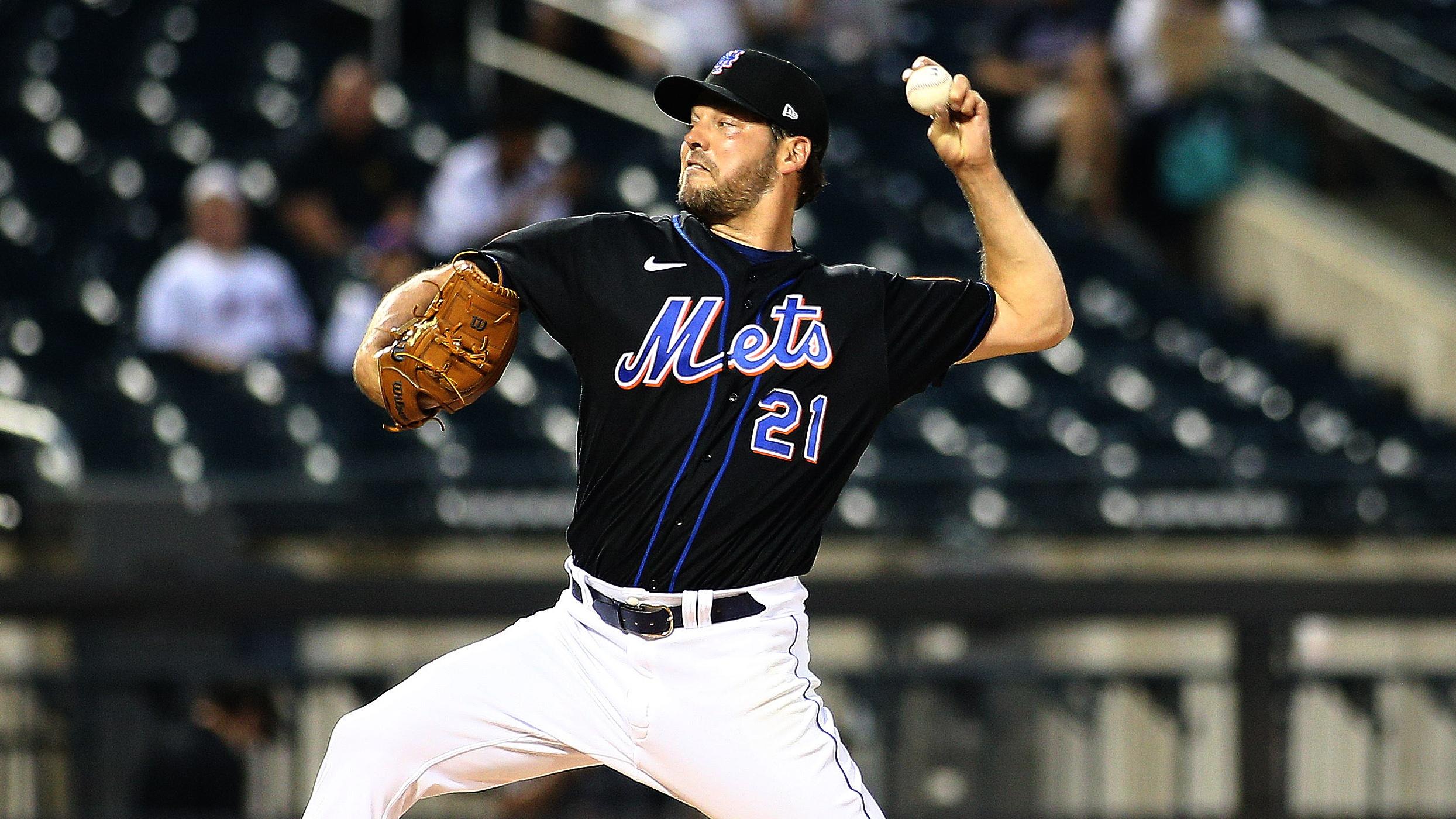 Aug 27, 2021; New York City, New York, USA; New York Mets starting pitcher Rich Hill (21) pitches against the Washington Nationals during the first inning at Citi Field. Mandatory Credit: Andy Marlin-USA TODAY Sports