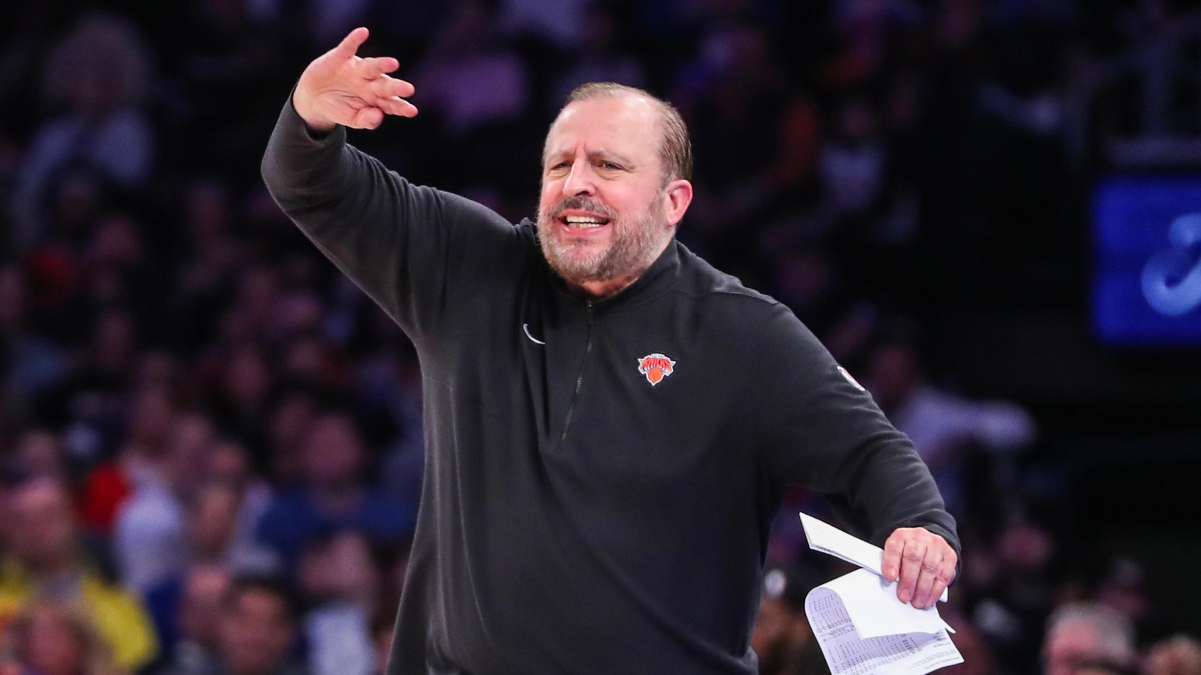 New York, New York, USA; New York Knicks head coach Tom Thibodeau yells out instructions at Madison Square Garden