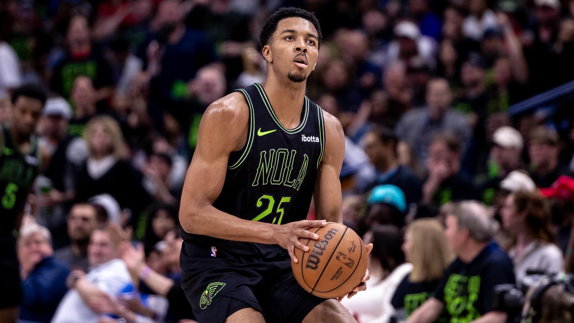 Apr 29, 2024; New Orleans, Louisiana, USA; New Orleans Pelicans guard Trey Murphy III (25) shoots a jump shot against Oklahoma City Thunder during game four of the first round for the 2024 NBA playoffs at Smoothie King Center.