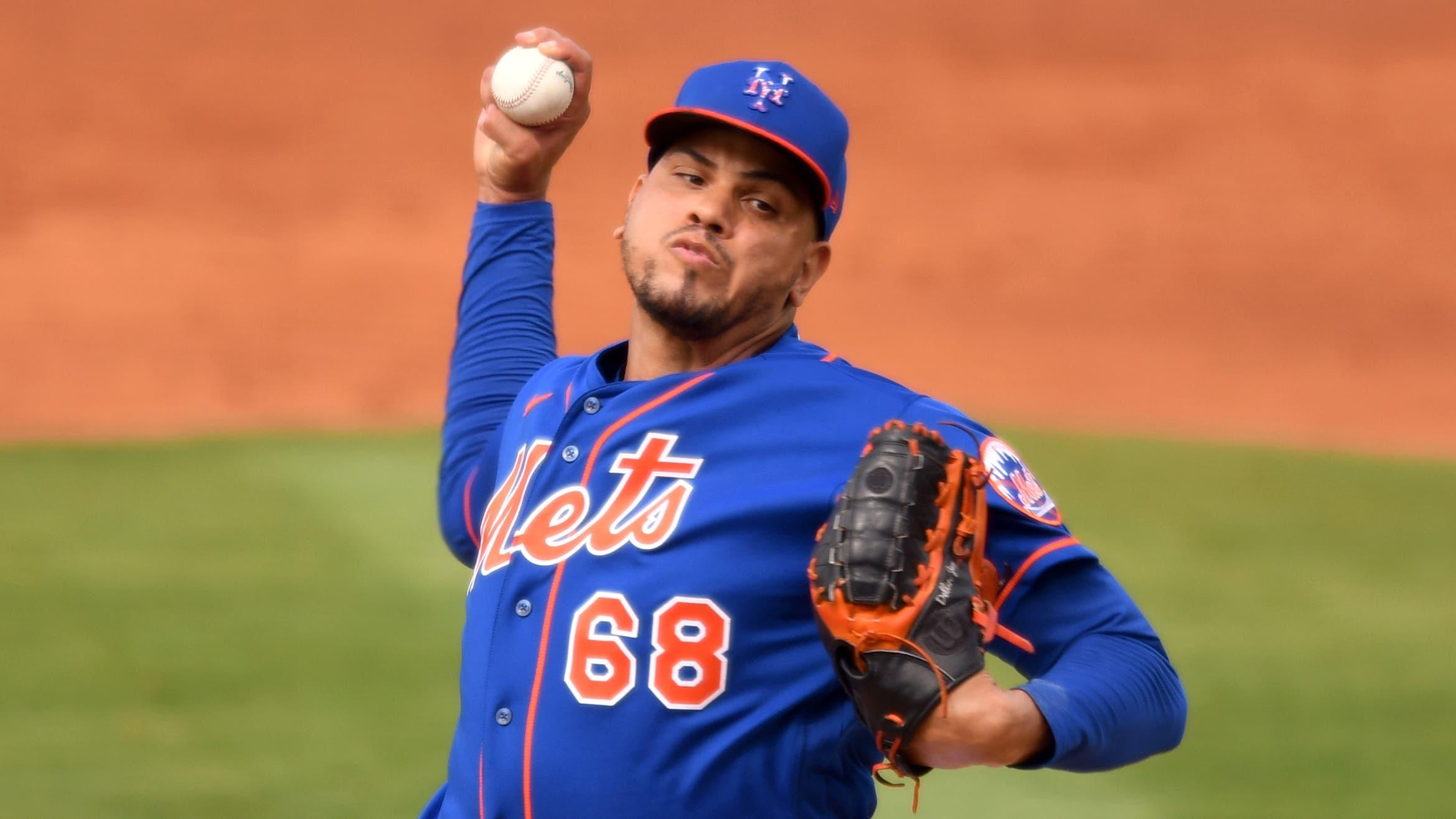 Mar 4, 2021; Port St. Lucie, Florida, USA; New York Mets relief pitcher Dellin Betances (68) pitches against the Washington Nationals in the fifth inning of a spring training game at Clover Park. / Jim Rassol-USA TODAY Sports