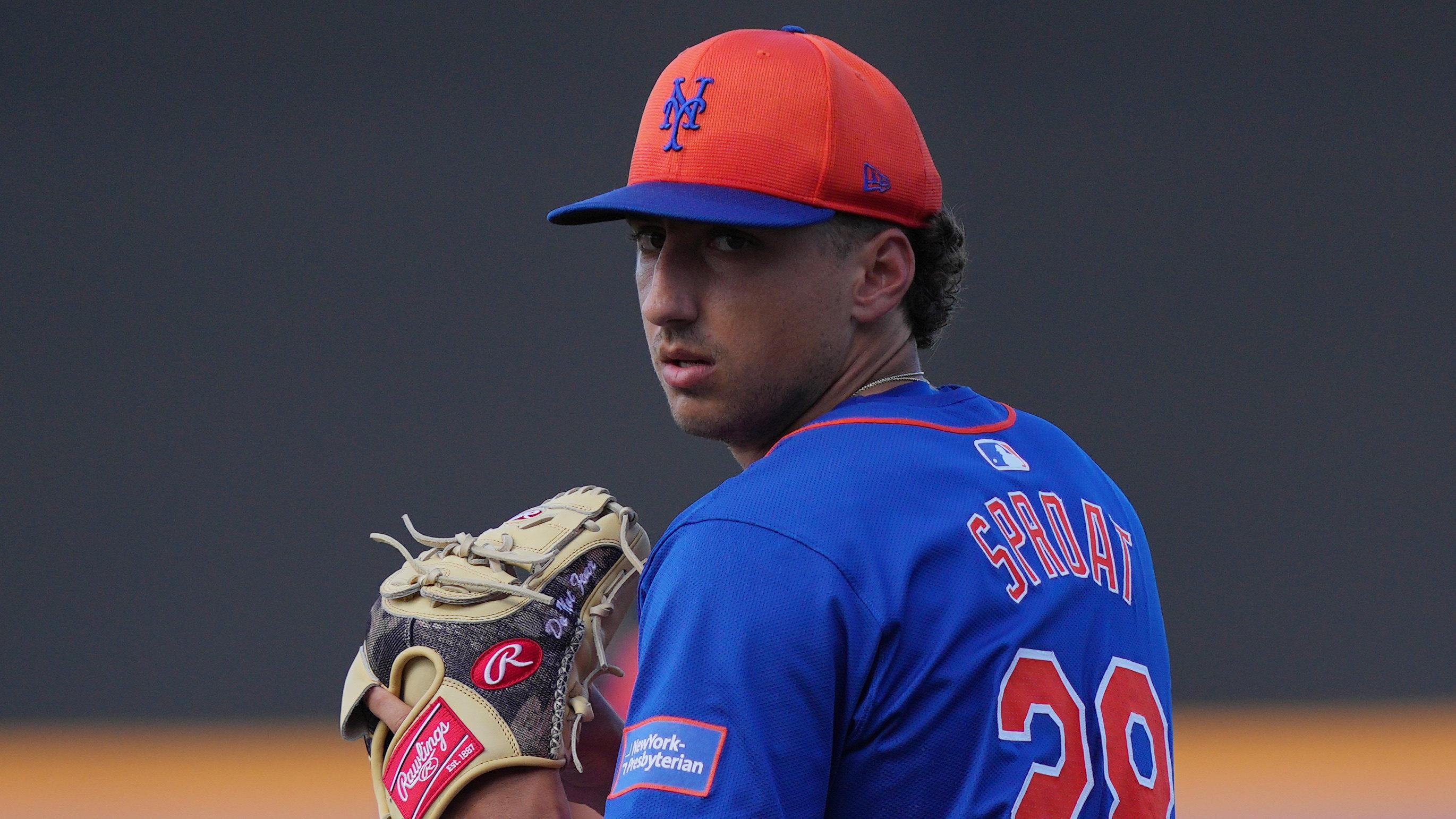 Mar 15, 2024; Port St. Lucie, Florida, USA; New York Mets pitcher Brandon Sproat (28) warms-up in the sixth inning against the Washington Nationals in the Spring Breakout game at Clover Park. 